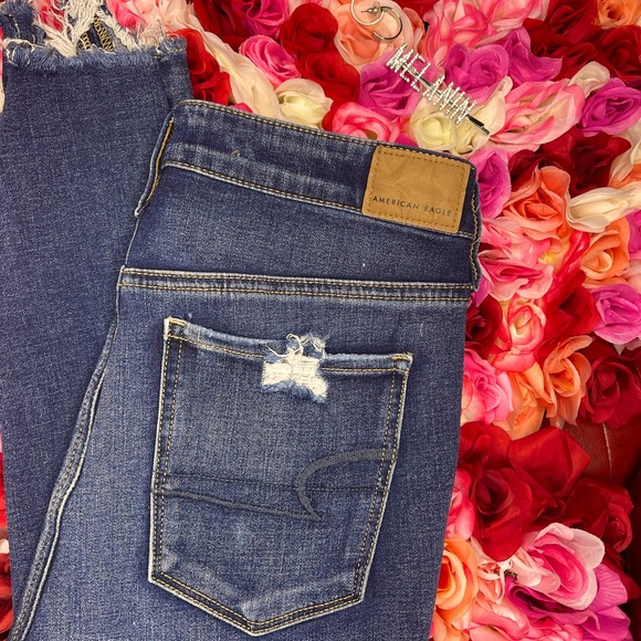 X-Long TALL Super High Rise American Eagle Blue Jeans 💙 - Picture 9 of 13